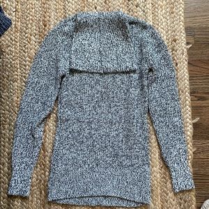 Abercrombie Black and white turtle neck sweater